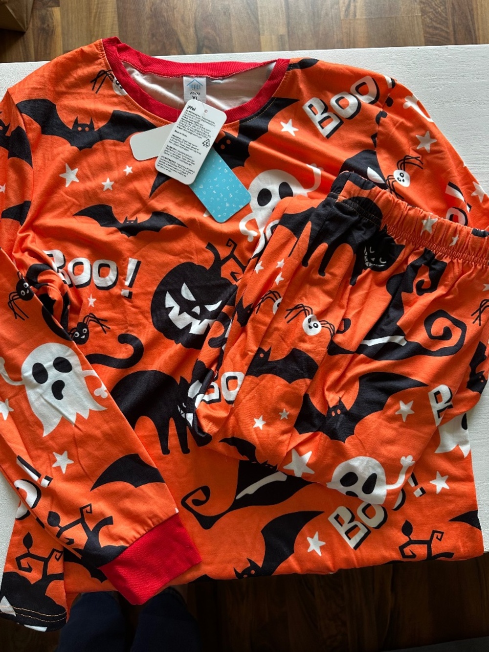 IFFEI Women’s Halloween Pajama Set XL Orange Ghost Bat Cat Pumpkin NWT